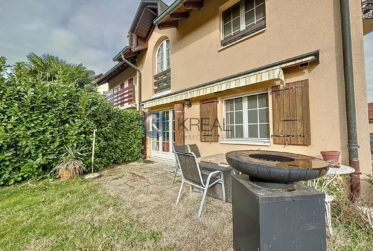 Charmante maison jumelée : 5.5 pièces, quartier résidentiel calme, à visiter !