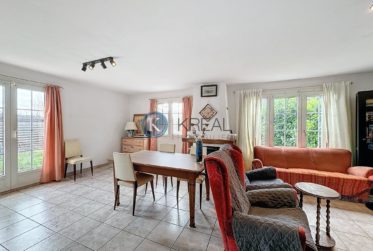 Charmante maison jumelée : 5.5 pièces, quartier résidentiel calme, à visiter !
