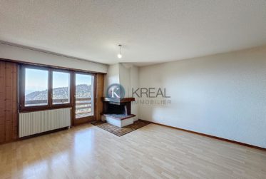 Charmant appartement de 3.5 pièces dans un cadre naturel exceptionnel !