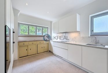 Appartement avec jardin et terrasse sur le toit !