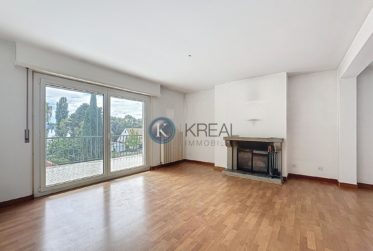 Appartement de charme au dernier étage, à deux pas du lac Léman !