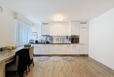 Idéalement situé au cœur de Bussigny, à proximité de toutes les commodités (commerces, écoles et transports publics)