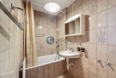 Charmant appartement de 2.5 pièces dans un cadre naturel exceptionnel !