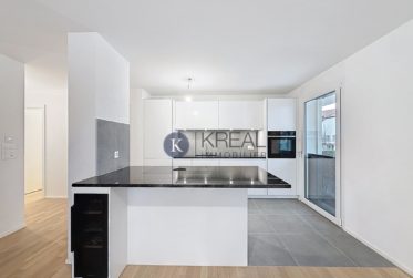 Vivre le confort du neuf – Appartement 4.5 pièces avec balcon et suite parentale