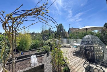 YENS - Superbe maison jumelée de 5.5 pièces avec jardin et terrasses
