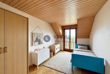Cadre résidentiel recherché : villa de 5.5 pièces avec beaux volumes et jardin clôturé