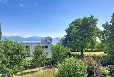 Cadre de vie privilégié : 4,5 pièces moderne avec balcon et vue exceptionnelle sur le lac