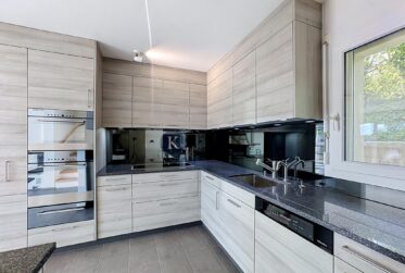 Villa moderne de 4.5 pièces, lumineuse et parfaitement entretenue