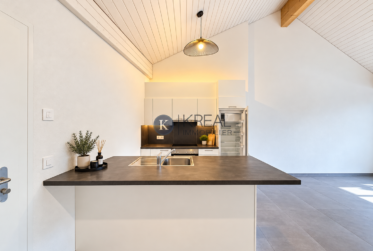 Bel appartement de 2.5 pièces au dernier étage d’une PPE récente