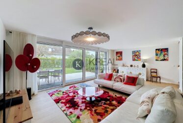 Maison contemporaine avec rooftop, alliant confort, élégance et modernité au cœur de Nyon